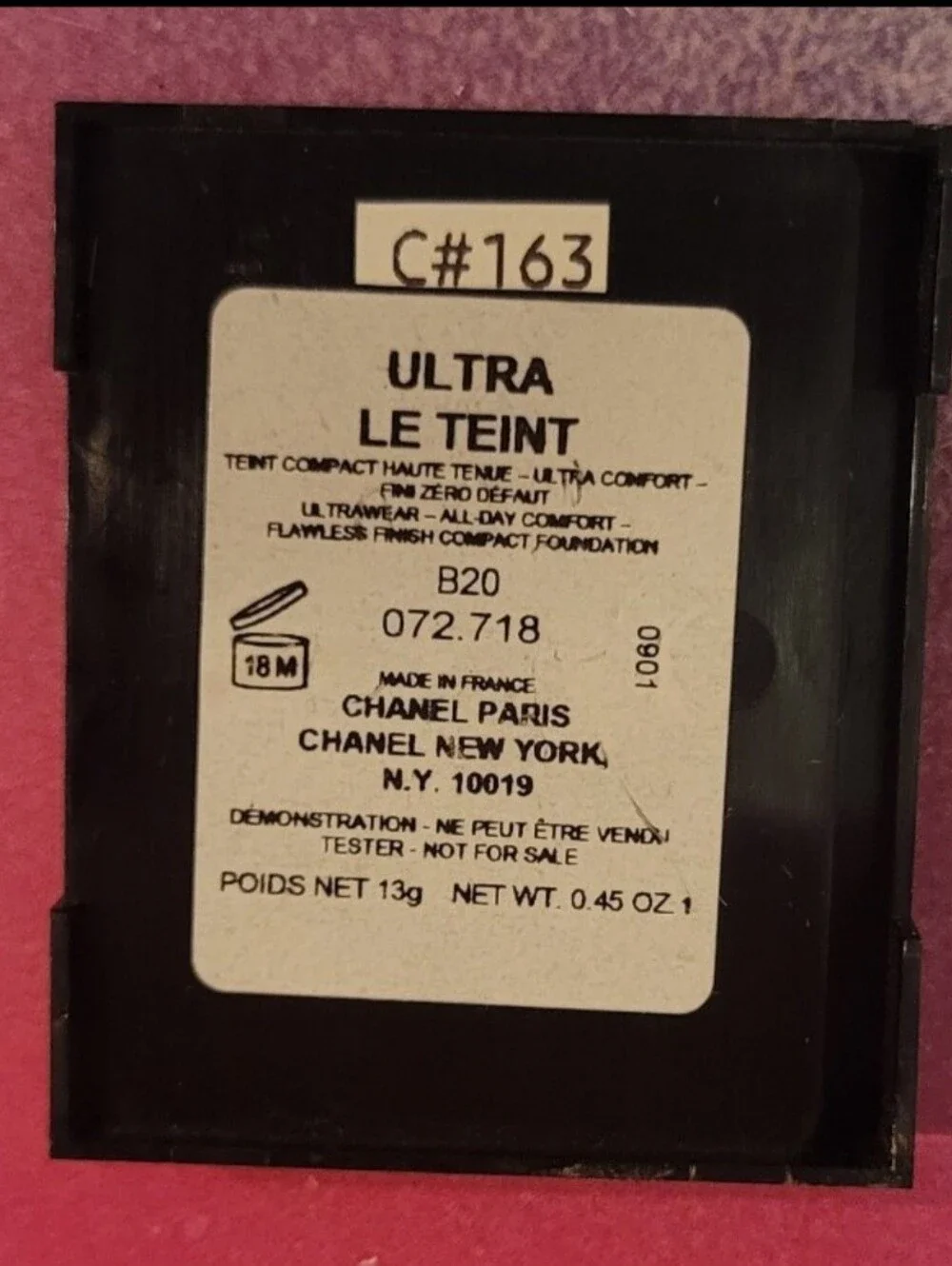 Chanel Ultra Le Teint Powder Foundation Refill Tester B20